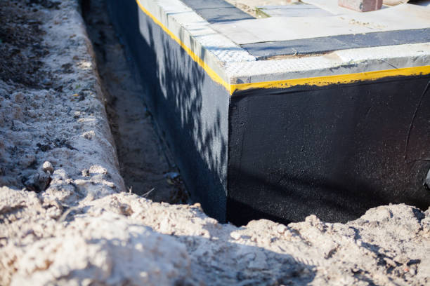 Professional Crawl Space Encapsulation technician working in Garrett, WA